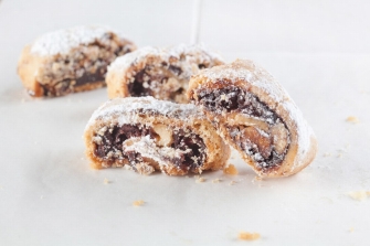 מעמולים - עוגיות תמרים ואגוזים