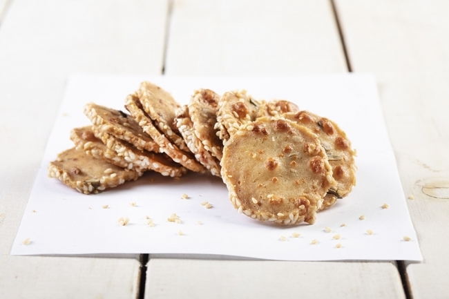 עוגיות גבינה דקיקות