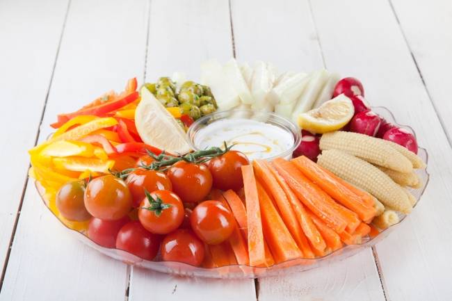 מגש ירקות לשבת טבעוני